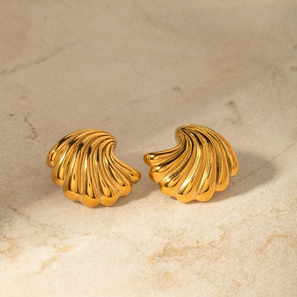 18K Gold Stainless Steel Shell Earrings All-match Fashion Earrings
