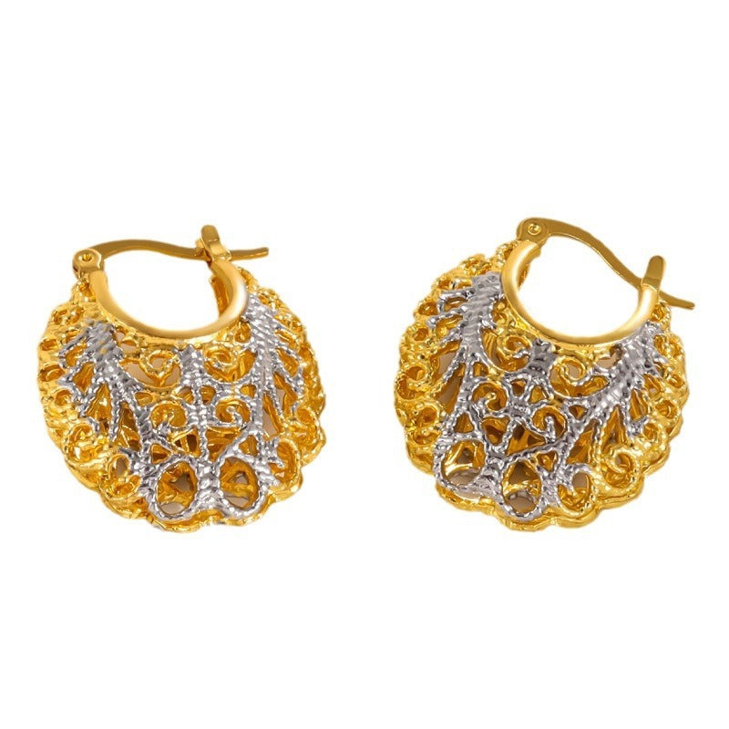 Two-color Small Pocket Carved Earrings Electroplating