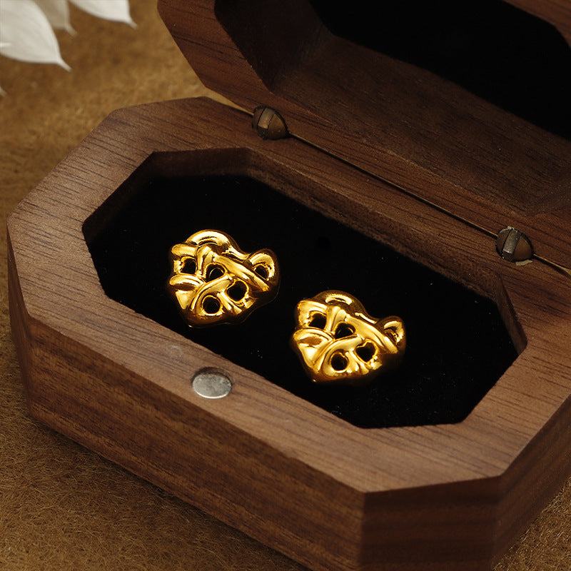 Winding Heart Stainless Steel Studs Female Niche