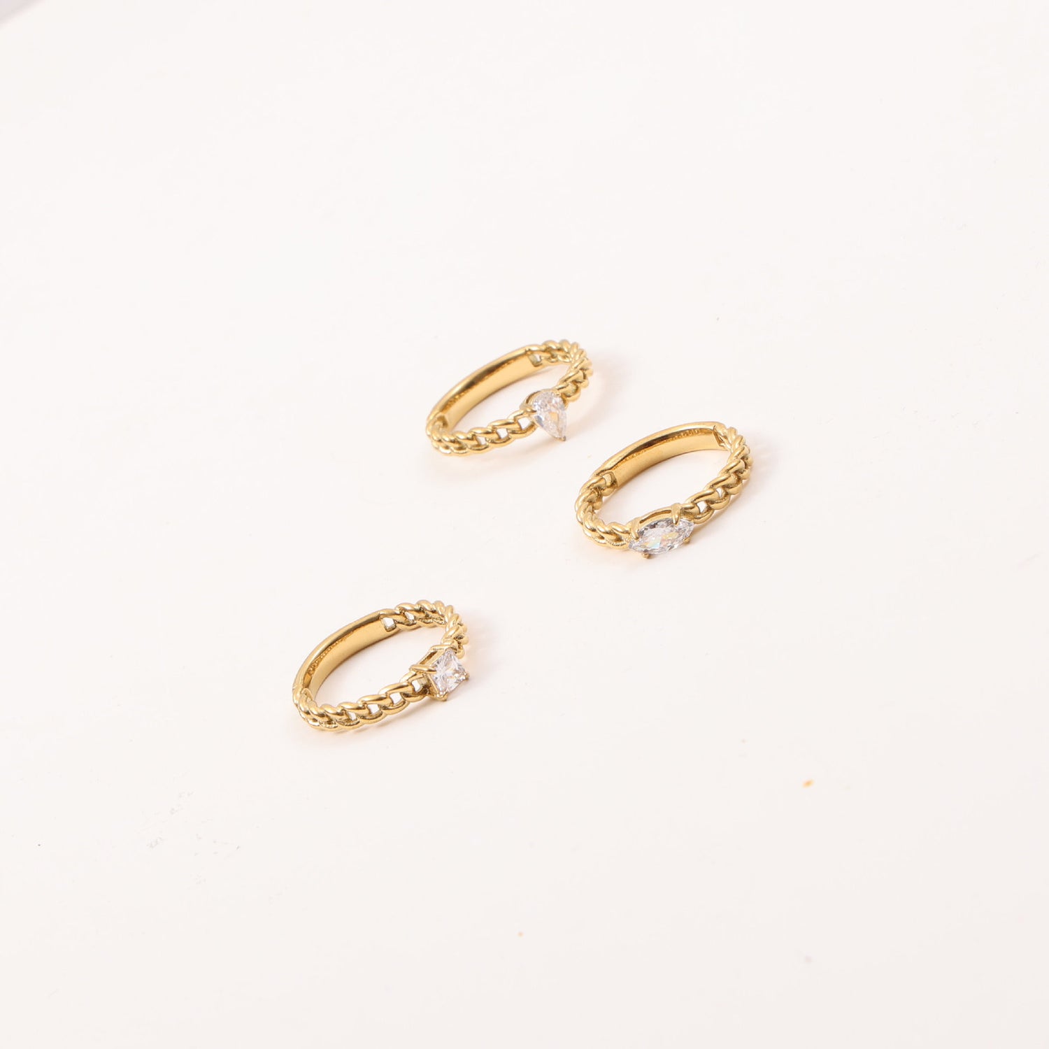 Chain Style Zircon Ring Titanium Steel Plated 18K Gold