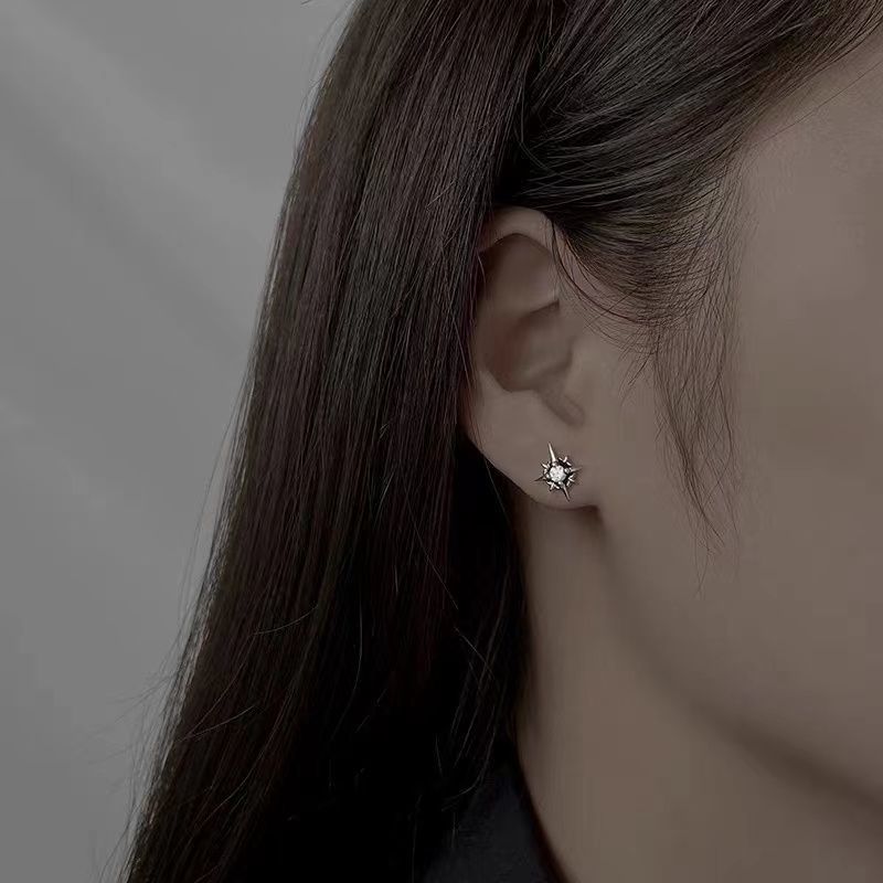Non-pierced Personalized Trendy Magnetic Zircon Ear Studs